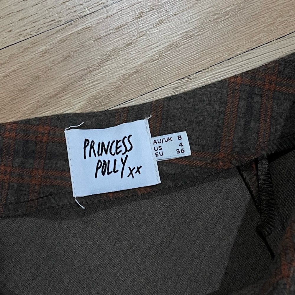 Princess Polly Mini Skirt - Black and Pink - Picture 3 of 3